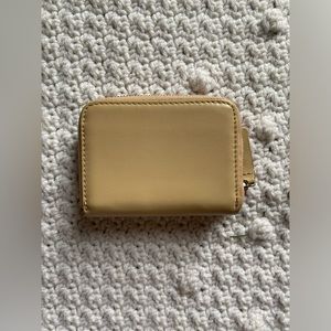 baggu short wallet in fawn